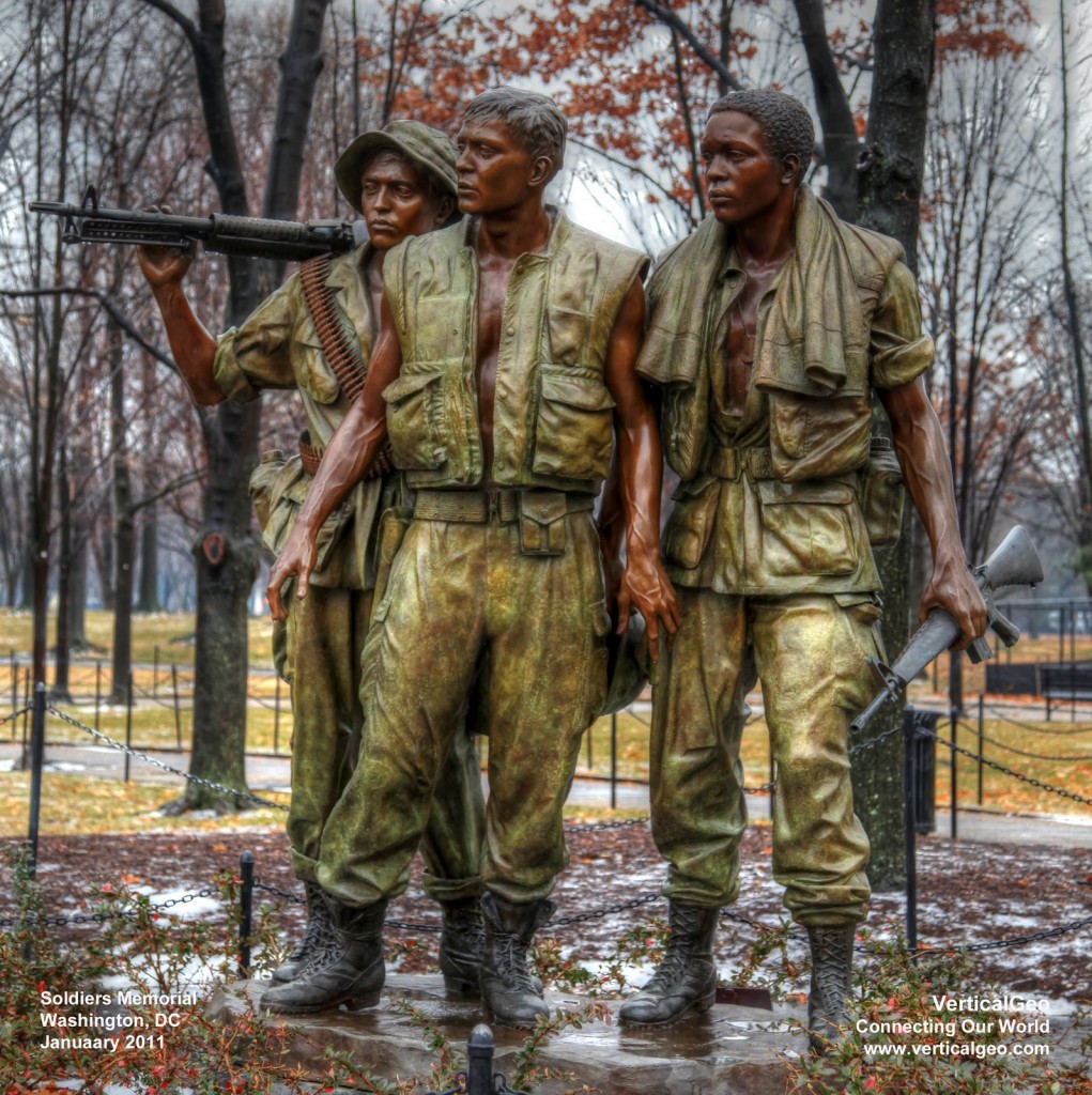Soldiers_DC_20110118_HDR_Logo